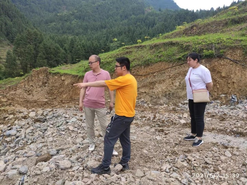 1631545781984022252.jpg 1631535197315045607.jpg