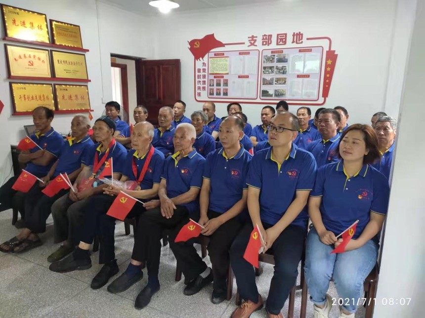 1631545905376054065.jpg 1631535463886089841.jpg