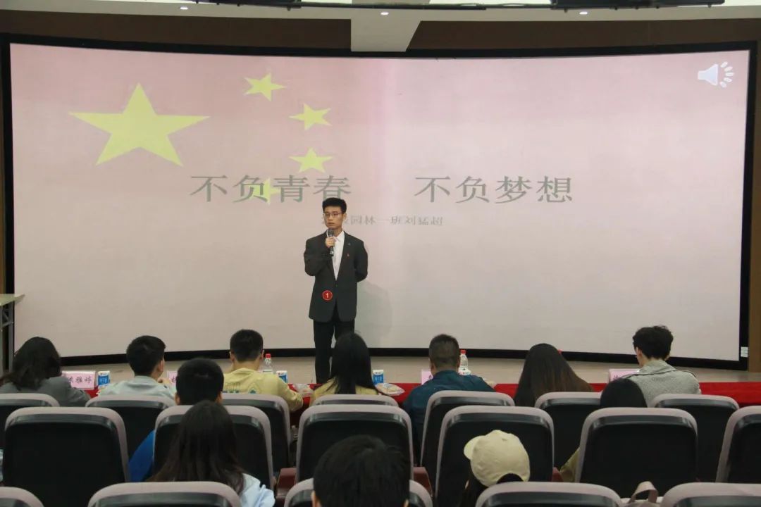 LUgD_1654093931229012419.jpg LUgD_1654093931229012419.jpg