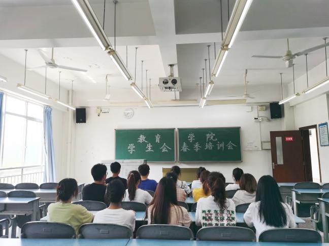 XAKa_1683542565381057822.png XAKa_1683542565381057822.png