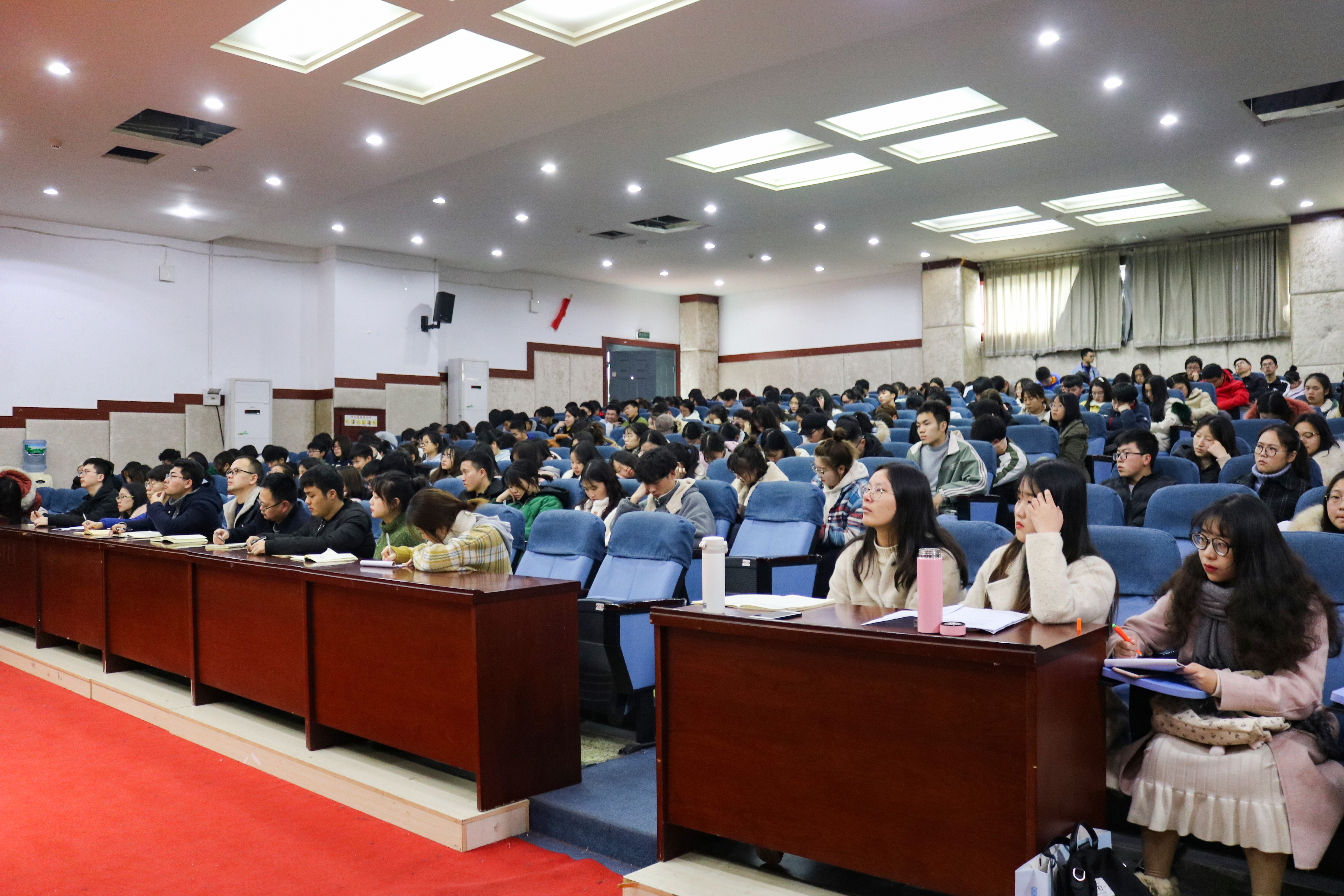 1577274028158084183.jpg 1577274028158084183.jpg